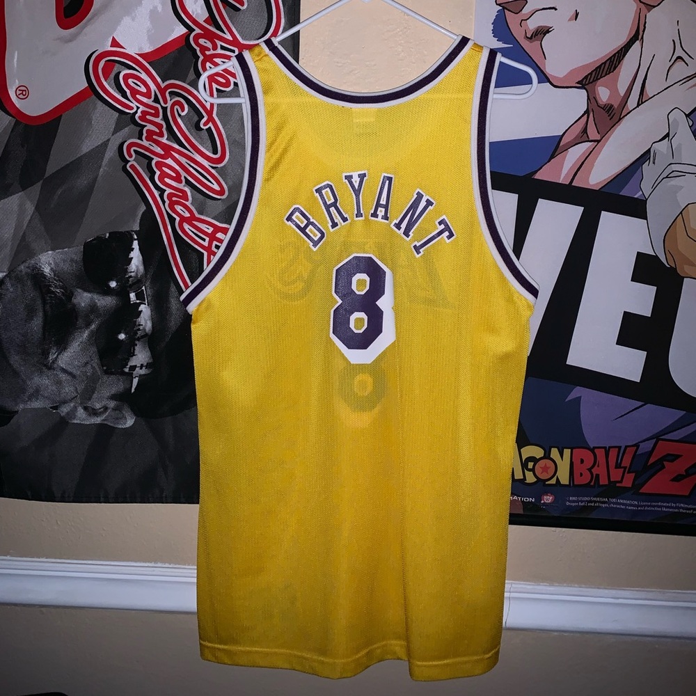 VINTAGE KOBE BRYANT CHAMPION JERSEY - Picture 2 of 6